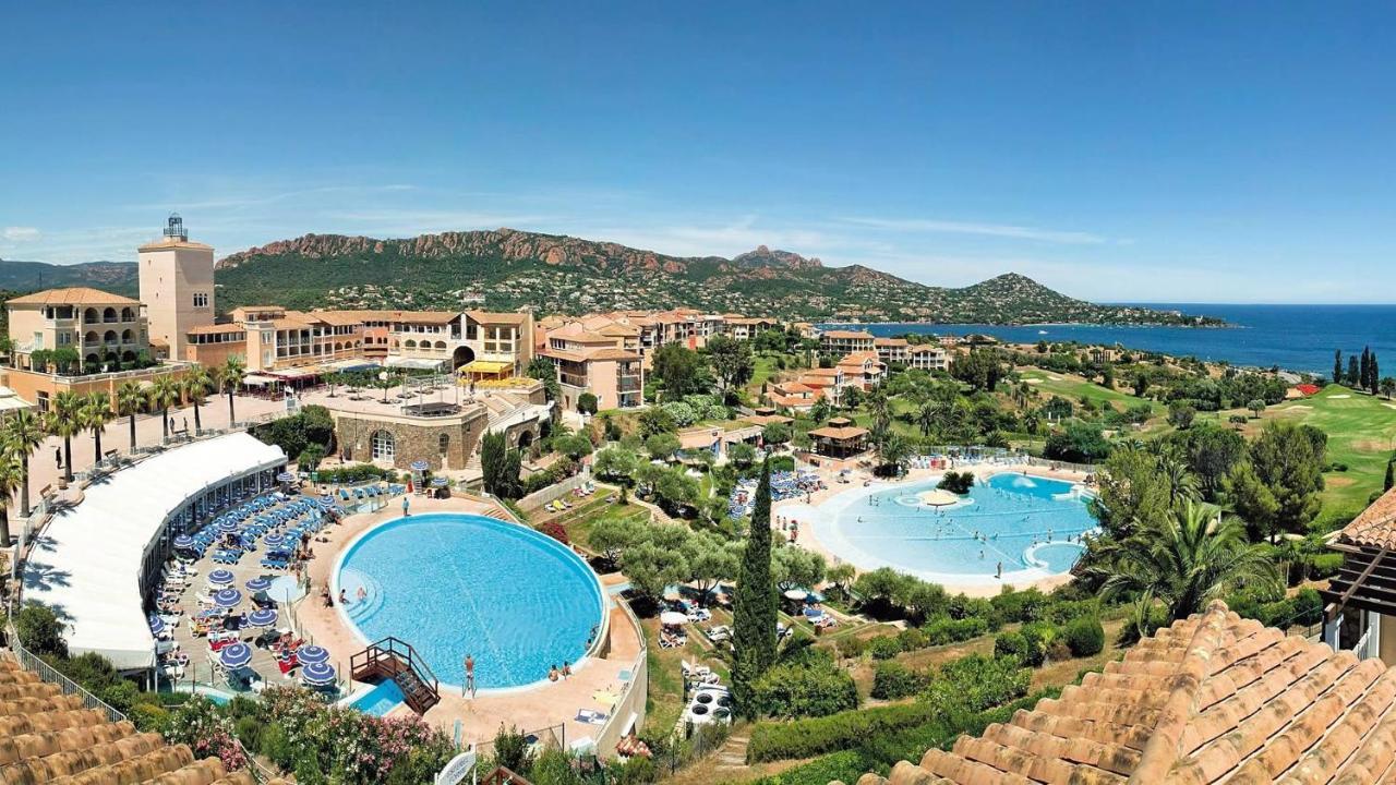 Cap Esterel T2 1ch 4-5p Rez-de-Jardin Vue Mer, Piscine, Parking et Ménage inclus, WIFI gratuit Saint-Raphaël Buitenkant foto